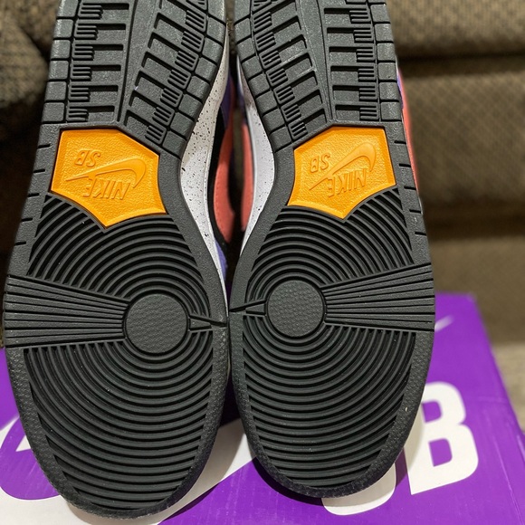 Nike SB Dunk Low ACG Terra - Picture 3 of 4